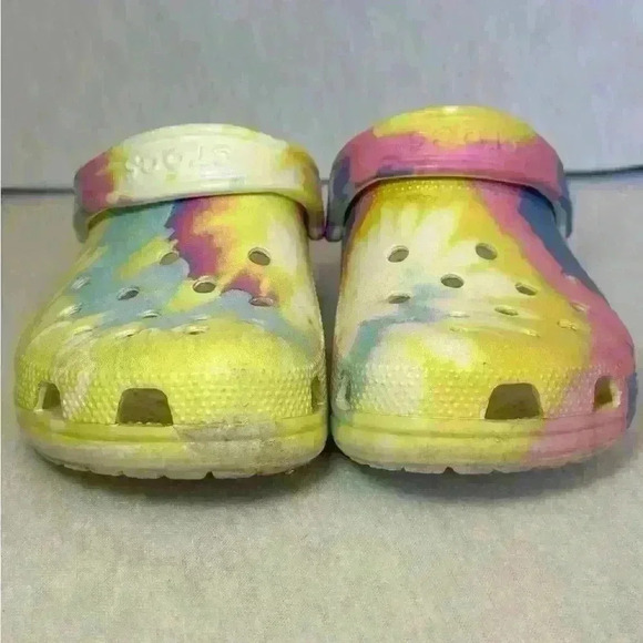 Crocs Unisex-Adult Classic Tie Dye Clogs, Pastel Tie Dye Slingback 7 Women/5 Men - Picture 6 of 10